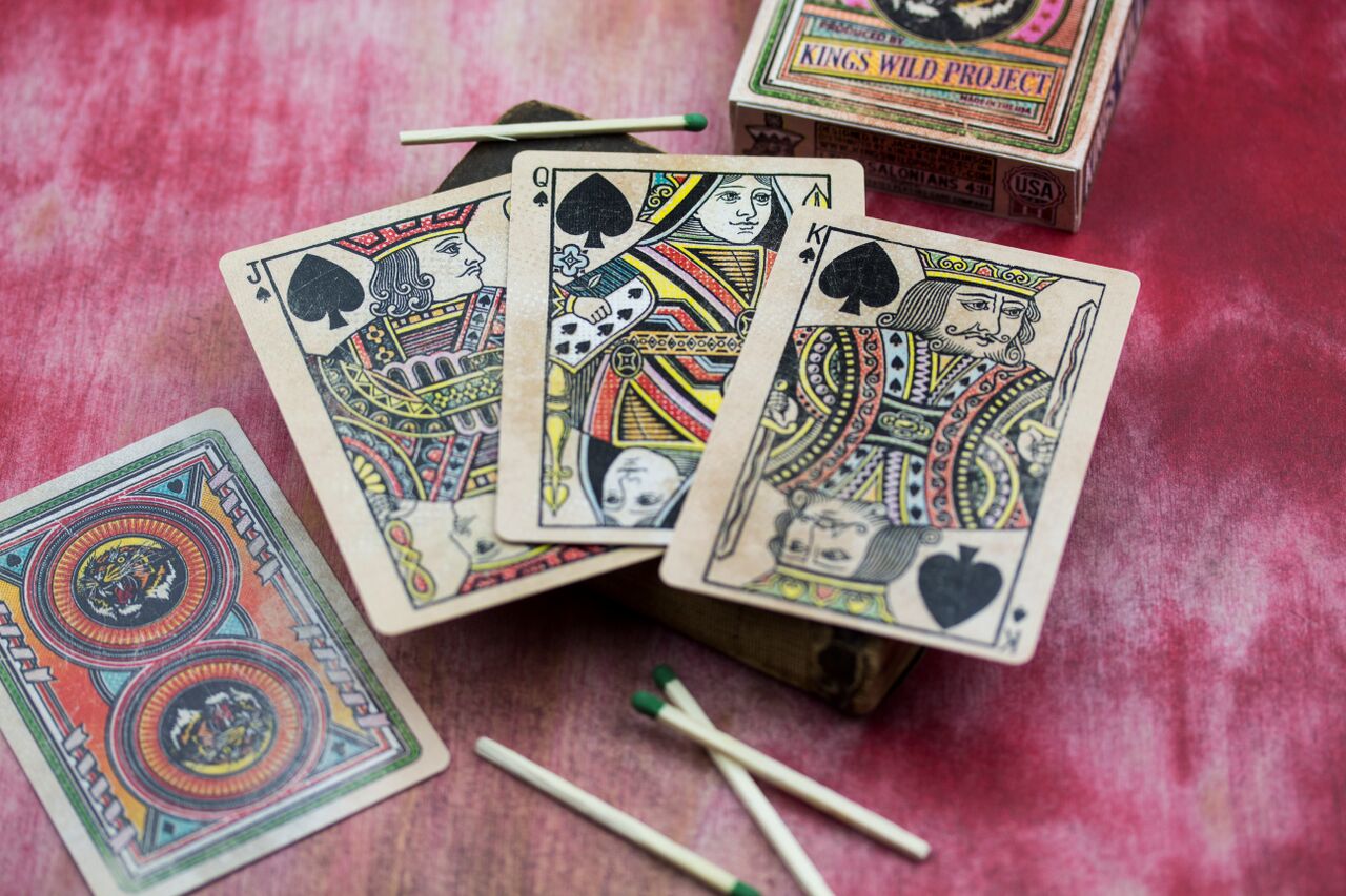 Cartamundi Proj Subtle Playing Cards by Ethan King 
