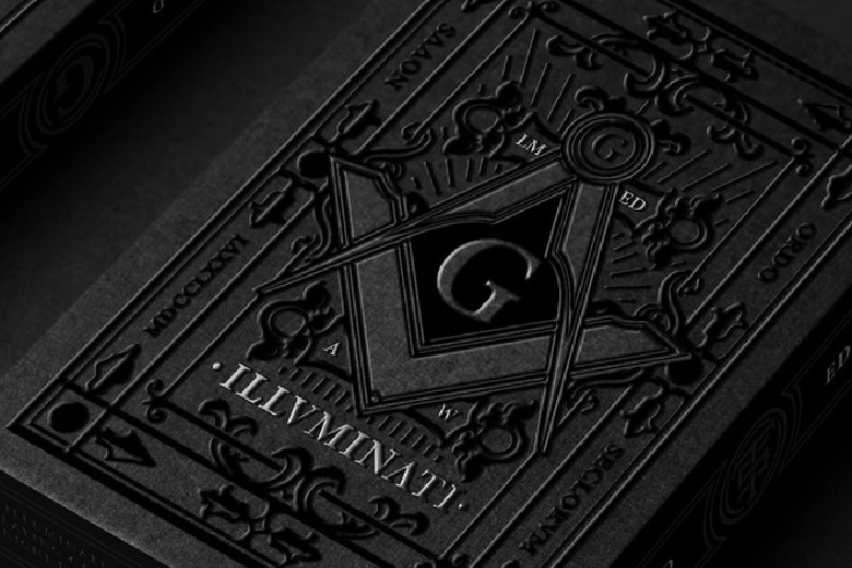 Illuminati close-up tuck box
